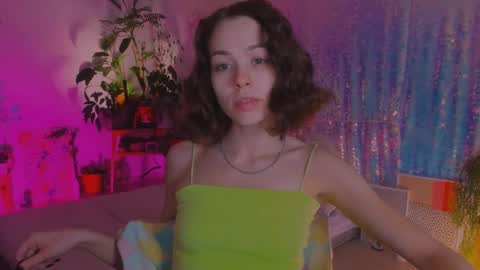 Snapshot of poli__ chatting on December 2024 09:19:01 PM Martha online show from December 2024 09:19:01 PM