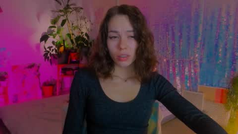 Snapshot of poli__ chatting on January 2025 05:43:02 AM Martha online show from January 2025 05:43:02 AM