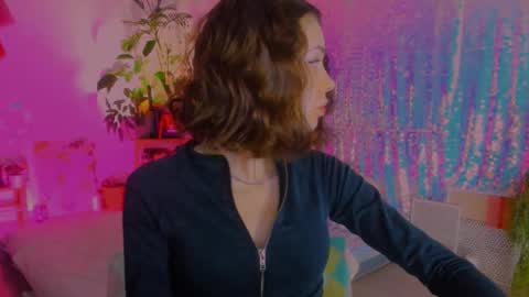 Snapshot of poli__ chatting on January 2025 02:52:02 PM Martha online show from January 2025 02:52:02 PM