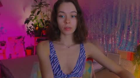 Snapshot of poli__ chatting on January 2025 03:19:01 PM Martha online show from January 2025 03:19:01 PM