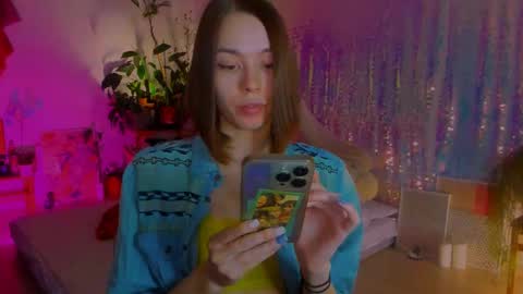 Snapshot of poli__ chatting on January 2025 02:49:02 PM Martha online show from January 2025 02:49:02 PM