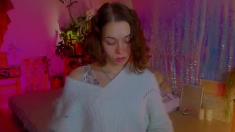 Snapshot of poli__ chatting on February 2025 03:53:01 PM Martha online show from February 2025 03:53:01 PM