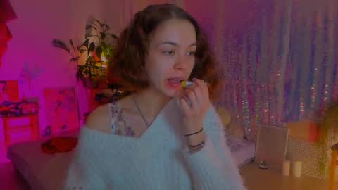 Snapshot of poli__ chatting on February 2025 12:06:01 AM Martha online show from February 2025 12:06:01 AM