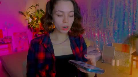 Snapshot of poli__ chatting on February 2025 09:46:01 PM Martha online show from February 2025 09:46:01 PM