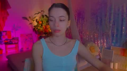 Snapshot of poli__ chatting on February 2025 09:58:02 PM Martha online show from February 2025 09:58:02 PM