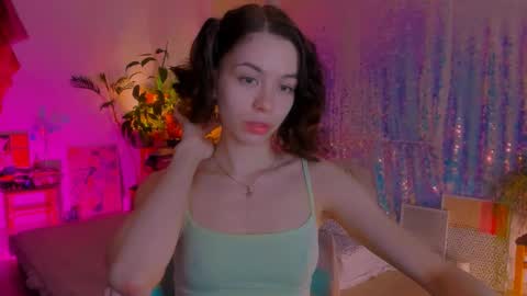 Snapshot of poli__ chatting on March 2025 10:31:02 PM Martha online show from March 2025 10:31:02 PM