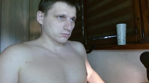Poliglotjoe2 online show from May 2026 03:13:02 AM