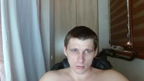 Poliglotjoe2 online show from May 2026 03:08:02 PM