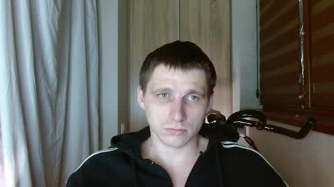 Poliglotjoe2 online show from May 2026 12:02:02 PM