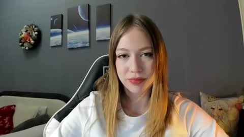 Snapshot of polihoney chatting on January 2025 03:11:01 PM Polina online show from January 2025 03:11:01 PM