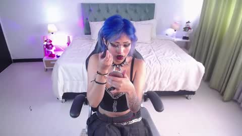 Snapshot of polilla_10_ chatting on December 2024 03:55:01 PM Poli online show from December 2024 03:55:01 PM