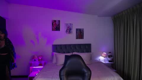 Snapshot of polilla_10_ chatting on December 2024 05:26:02 AM Poli online show from December 2024 05:26:02 AM