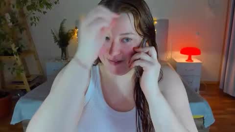 Snapshot of polinasallivan chatting on November 2025 03:50:01 PM Polina online show from November 2025 03:50:01 PM