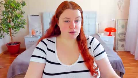 Snapshot of polinasallivan chatting on February 2026 11:18:01 AM Polina online show from February 2026 11:18:01 AM