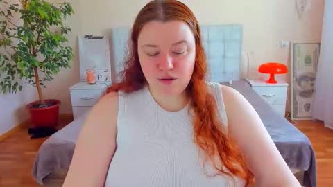 Snapshot of polinasallivan chatting on March 2026 10:54:02 AM Polina online show from March 2026 10:54:02 AM