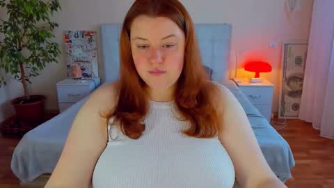 Snapshot of polinasallivan chatting on April 2026 01:20:01 PM Polina online show from April 2026 01:20:01 PM