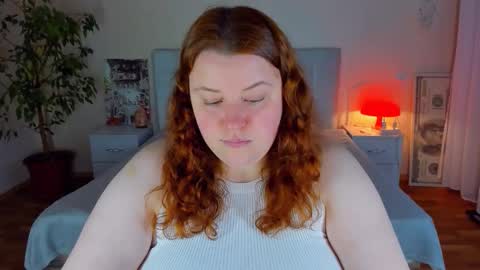 Snapshot of polinasallivan chatting on May 2026 04:15:02 PM Polina online show from May 2026 04:15:02 PM