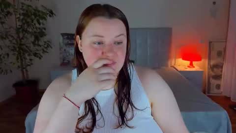 Snapshot of polinasallivan chatting on May 2026 04:58:02 PM Polina online show from May 2026 04:58:02 PM