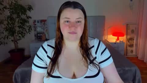 Polina online show from July 2026 05:09:01 PM