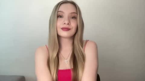polishangel222 online show from June 2026 03:18:01 PM