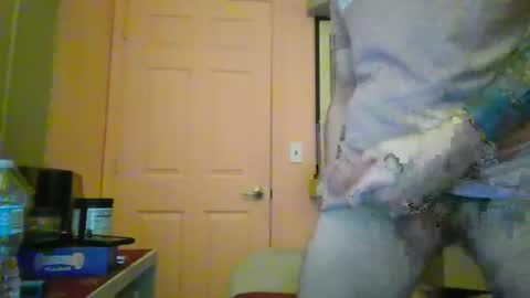 Snapshot of polishrifle3 chatting on January 2025 01:53:01 AM jaws online show from January 2025 01:53:01 AM