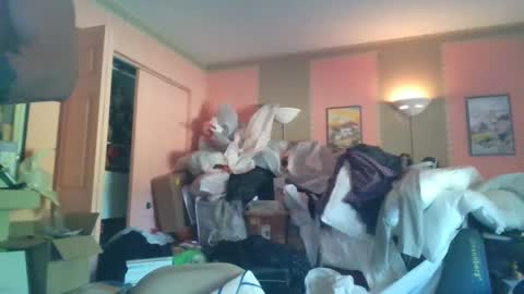 Snapshot of polishrifle3 chatting on February 2025 02:54:01 PM jaws online show from February 2025 02:54:01 PM