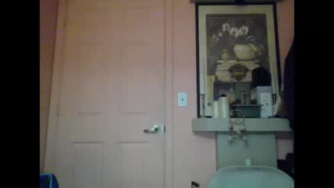 Snapshot of polishrifle3 chatting on September 2025 08:38:02 AM jaws online show from September 2025 08:38:02 AM