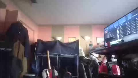 Snapshot of polishrifle3 chatting on December 2025 07:53:02 PM jaws online show from December 2025 07:53:02 PM