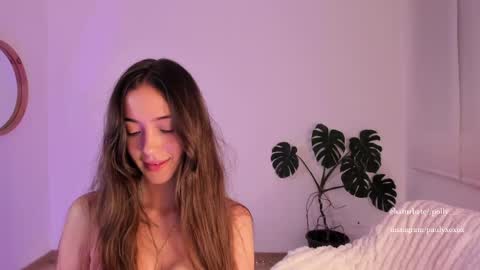 Polly online show from May 2026 12:19:02 AM