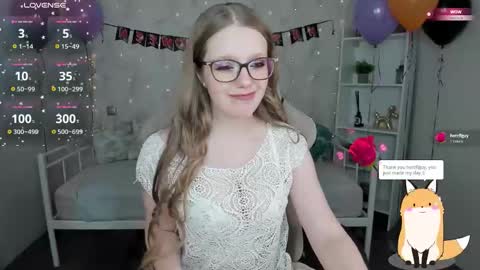 Polly  online show from November 2025 05:32:02 AM