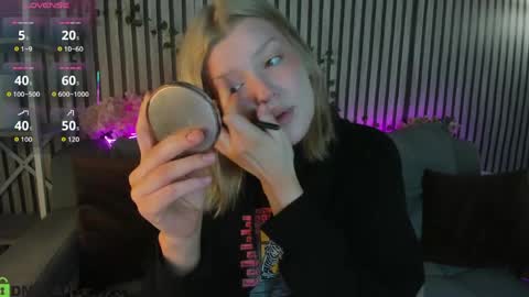Polly online show from May 2026 01:14:02 AM