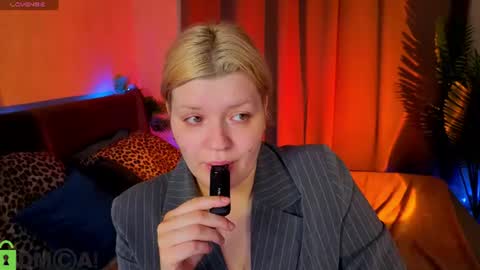 Polly online show from June 2026 01:16:01 AM
