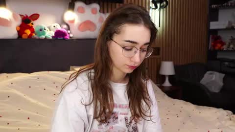 Polly online show from March 2026 07:45:02 AM