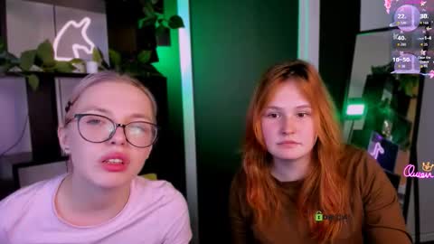 Snapshot of polly_cute1 chatting on March 2026 08:03:01 PM polly_cute1 online show from March 2026 08:03:01 PM