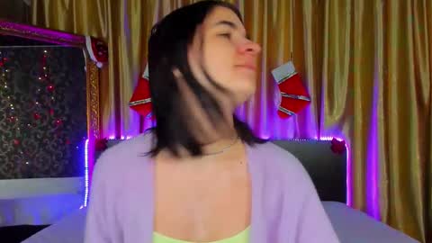 Polly online show from December 2025 07:25:01 AM