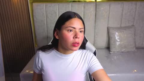 Online 2200 to 600 online show from November 2025 03:07:01 AM