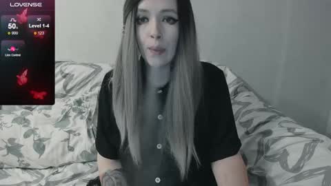 Snapshot of polly_wow chatting on April 2026 06:26:01 PM Polly online show from April 2026 06:26:01 PM