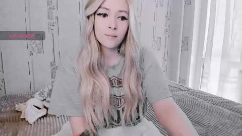 Polly online show from June 2026 08:48:01 AM