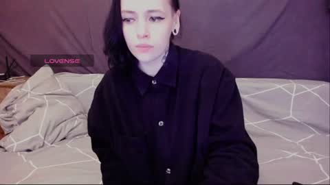 Polly online show from June 2026 08:44:01 PM