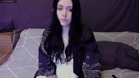 Polly online show from July 2026 06:58:02 PM