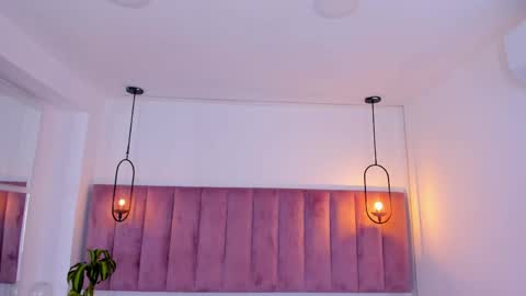 POLLY online show from May 2026 10:54:02 AM