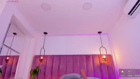 POLLY online show from June 2026 10:48:02 AM