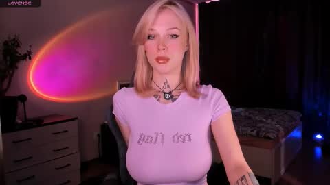 Snapshot of polusladkoye chatting on March 2026 03:33:01 PM Megan.online online show from March 2026 03:33:01 PM