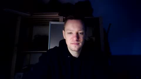 pommesmiteiscreme online show from February 2026 04:12:02 PM