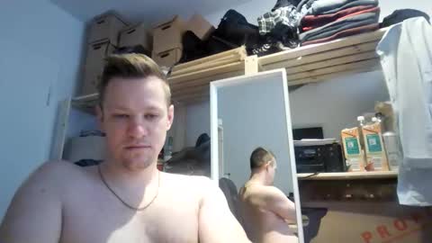 pommesmiteiscreme online show from February 2026 08:13:01 AM