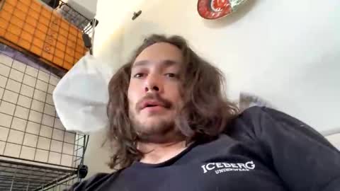 Snapshot of ponzio000 chatting on April 2026 08:26:02 AM ponzio000 online show from April 2026 08:26:02 AM