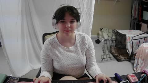 Puppy online show from January 2025 10:52:01 PM