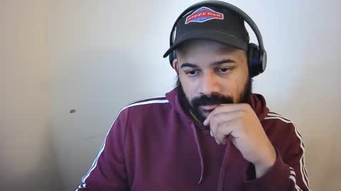 Snapshot of popfizzt chatting on December 2024 06:49:01 PM popfizzt online show from December 2024 06:49:01 PM