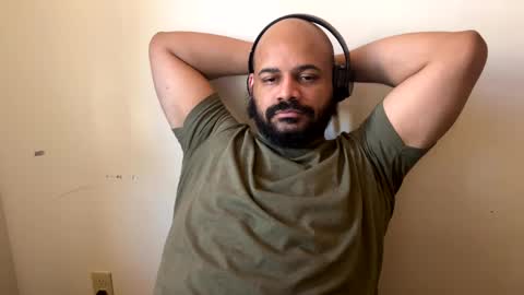 Snapshot of popfizzt chatting on March 2025 12:47:01 PM popfizzt online show from March 2025 12:47:01 PM