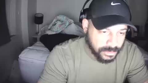 Snapshot of popfizzt chatting on October 2025 01:06:02 AM popfizzt online show from October 2025 01:06:02 AM